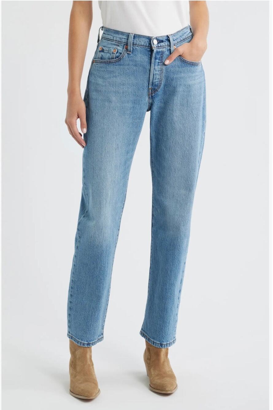 Levi's Women's Blue 501 Curve High Waist Button Fly Straight Leg Jeans Size 27